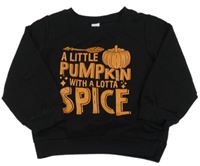 Čierna mikina s nápisom a tekvicou