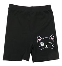 Čierne rebrované legínové kraťasy s mačičkou SHEIN