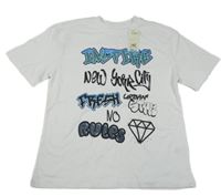 Nové - Bílé tričko s nápisem Peacocks