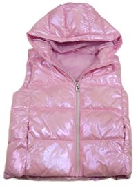 Růžová šusťáková metalická zateplená vesta s kapucí Dunnes Stores 