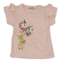 Svetloružové tričko s dívkou a volánikmi