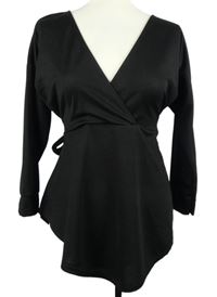 Dámská černá tunika s páskem Boohoo 