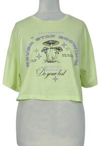 Dámske limetkové crop tričko s houbami a nápismi zn. Primark