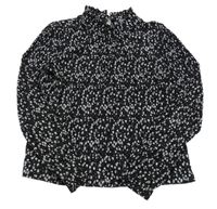 Černá skládaná crop halenka s kytičkami Geisha