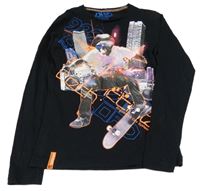 Černé triko s potiskem C&A