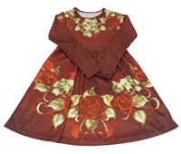 Karmínové kvetované šaty