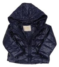 Tmavomodrá šušťáková prešívaná zateplená bunda s kapucňou