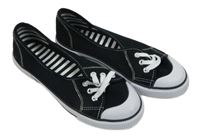 Dámské černé slip on tenisky TU vel. 36