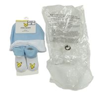 Nové - 2set - Světlemodro-bílá bavlněná čepice s logem + ponožky Lyle&Scott