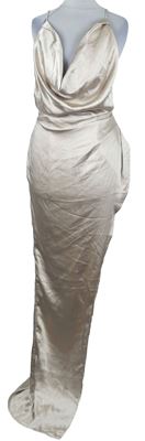 Nové - Dámske pudrové saténové dlhé šaty s vodou a rozparkem PrettyLittle Thing