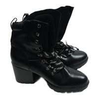 Nové - Dámske čierne koženkové členkové é šněrovací topánky Truffle vel. 39