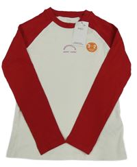 Nové - Bílo-červené žebrované triko s nápisem M&S