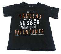 Čierne tričko s nápisom