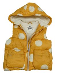 Hořčicovo-biela bodkovaná á prešívaná šušťáková zateplená vesta s kapucňou zn. F&F