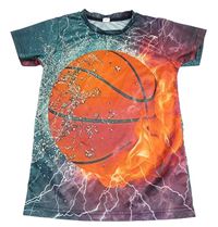 Zeleno-vínovo-červené športové tričko s basketbalovým loptou Shein