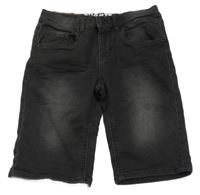 Černé riflové teplákové kraťasy Chapter young