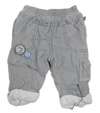 Svetlosivé zateplené manšestráky s nášivkami