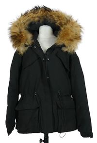Dámska čierna šušťáková zimná bunda s kapucňou s kožúškom