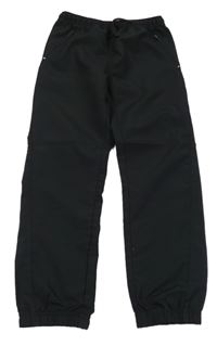 Černé šusťákové cuff kalhoty 