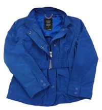 Modrá šušťáková jarná parka s opaskom