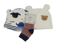 3set- 2x čepice bílá s diny, bílá s medvědem+ pruhované ponožky