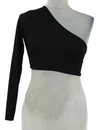 Dámske čierne rebrované crop tričko s jedním rukávom PrettyLittle Thing