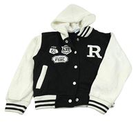 Čierno-biela baseballová mikina s výšivkami a kapucňou