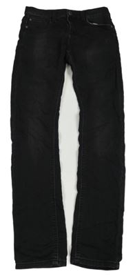 Černé teplákové rifle C&A