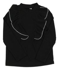 Čierne rebrované tričko s volánikmi