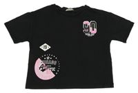 Černé crop tričko s potiskem George