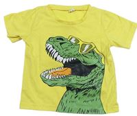 Žluté tričko s dinosaurem 