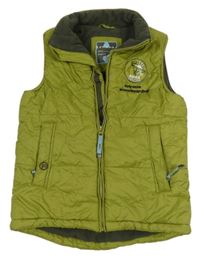 Olivová šušťáková zateplená vesta so skateboardistou Fransa