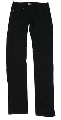 Čierne rifľové džegíny Page one young