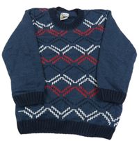 Tmavomodro-červeno-biely vzorovaný pletený sveter