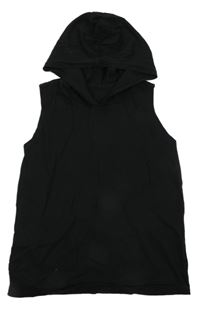 Černé tílko s kapucí