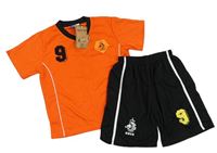 Nové - 2set - Červené fotbalové tričko s číslem - Nizozemsko + černé kraťasy