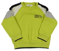 Světlezeleno-sivo-čierno-biela mikina s nápisom C&A