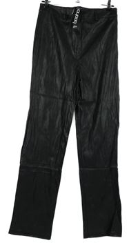 Nové - Dámské černé koženkové kalhoty Boohoo 