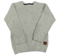 Světlešedo-bílo-černý melírovaný žebrovaný svetr s nášivkou F&F