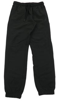 Černé šusťákové kalhoty 