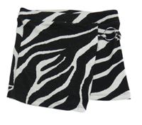 Čierno-biela pruhovaná sukňa s přezkou Matalan