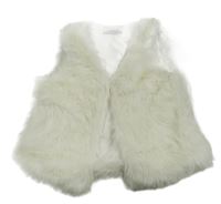 Biela kožušinová vesta