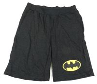 Tmavošedé teplákové kraťasy se znakem Batmana 
