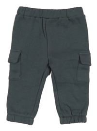 Nové - tmavosivé tepláky s vreckami