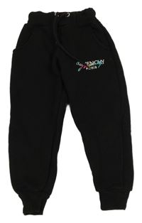 Čierne tepláky s nápisem Givenchy