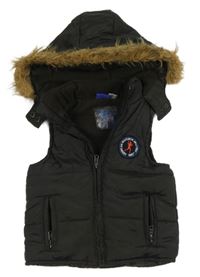 Antracitová šušťáková zateplená vesta s kapucňou Lupilu