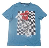 Modré tričko so skateboardistou C&A