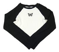 Bielo-čierne rebrované crop tričko s motýlom Y.F.K.