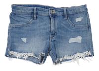 Modré rifľové kraťasy s vyšúchaním a čipkou H&M
