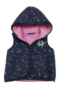 Tmavomodrá kvetovaná šušťáková zateplená vesta s kapucňou Impidimpi